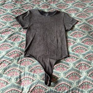 Juniors no comment gray ribbed bodysuit size 1X